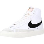 Chaussure nike modle w blazer mid 77 - coleur blanc