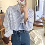 Blouse chemise femme rayures bleues haut boutonné en biais irrégulier Blouse chemise femme rayures bleues haut boutonné en biais irrégulier