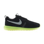 Chaussure - nike - rosherun nm - ultra - lgre - empeigne en mesh - semelle en mousse eva