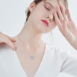 Collier pendentifs - hueihwoh - coeur - oxyde de zirconium - argent� - ajustable 45 - 50 cm