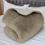 Couette doubl�e polaire microfibre 220x240 cm bicolore ivoire et sable par soleil docre