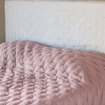 Couvre - lit 180x240 cm celeste velours piquage points brods rose