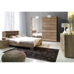 Ensemble design pour chambre  coucher romi. lit avec sommier 180x200 cm deux tables de chevet et commode. ...