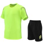 Ensemble de sport homme - respirant et s�chage rapide - t - shirt et short vert pour fitness running