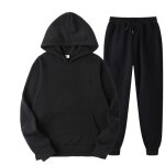 Ensemble de survêtement pour homme - pantalon de jogging et pull à capuche - noir Ensemble de survêtement pour homme - pantalon de jogging et pull à capuche - noir