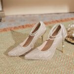Escarpins - non spcifi - talons hauts - bout pointu - cristal  paillettes - brides en perles