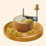 Racloir  fromage - girolle - 22 cm - socle en bois - copeaux de tte de moine - sans couvercle
