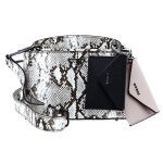 Guess sac � �paule bandouli�re blanc gris pour femme - kirby mini crossbody python 106374