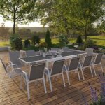 Idmarket salon de jardin madrid table extensible 135 - 270 cm et 12 chaises empilables blanc et gris