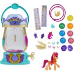 Jouet lumineux lanterne magique sunny starscout my little pony - hasbro - 25 pi�ces surprises