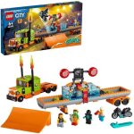Lego� 60294 city stuntz le camion de spectacle des cascadeurs moto � r�trofriction bassin jouet de constructio ...