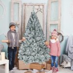 Liliin sapin de noël artificiel en pvc vert 210 cm blanc naturel avec flocons de neige avec effet neige ... Liliin sapin de noël artificiel en pvc vert 210 cm blanc naturel avec flocons de neige avec effet neige ...