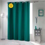 Lot de 2 rideaux occultant a oeillets 135 x 240 cm uni emeraude Lot de 2 rideaux occultant a oeillets 135 x 240 cm uni emeraude