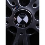 Lot de 4 centre de roue cache moyeu bmw 56mm noir carbone jb03 Lot de 4 centre de roue cache moyeu bmw 56mm noir carbone jb03