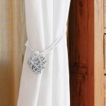 Madecostore embrasse à rideaux lien c?ur en osier - blanc Madecostore embrasse à rideaux lien c?ur en osier - blanc