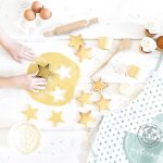 Mallette en kraft - scrapcooking - petit chef - rouleau et cuillre en bois - 25 caissettes - dcoupoir ...