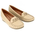 Mocassin femme - cuir synthétique - beige - confortable et élégant Mocassin femme - cuir synthétique - beige - confortable et élégant