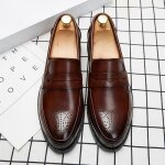 Mocassin homme en cuir marron dh? pour tenue daffaires Mocassin homme en cuir marron dh? pour tenue daffaires