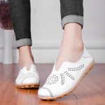 Mocassins plats en cuir blanc pour femmes - os - décontractés et confortables Mocassins plats en cuir blanc pour femmes - os - décontractés et confortables
