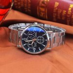Montre  quartz analogique de luxe dcontracte  trois yeux avec ceinture en acier pour homme noir