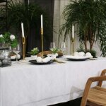 Nappe de nol rectangulaire brode blanc 350x150 cm