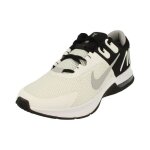 Chaussures de running nike air max alpha trainer 4 pour hommes - blanc Chaussures de running nike air max alpha trainer 4 pour hommes - blanc