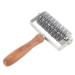 Outil de coupe de p�te - mothinessto - roulette � p�tisserie - acier inoxydable - manche en bois - couleur ...