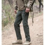 Pantalon de randonnée - homme - vert - montagne - respirant Pantalon de randonnée - homme - vert - montagne - respirant