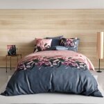 Parure de lit 240x260 cm coton 57 fils - 3 pi�ces flore
