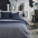 Parure de lit zipp�e imprim� mawira claire - today - bleu fonc� 240x220 cm