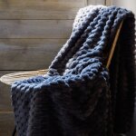 Plaid 130x170 cm lemming en velours jacquard de polyester gris bison Plaid 130x170 cm lemming en velours jacquard de polyester gris bison