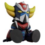 Tirelire chibi goldorak assis