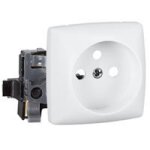 Prise de courant - legrand - 86127 - 2p + t - 16a - blanc ral 9010