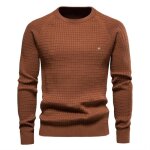 Pull homme - fondupin - col rond - jaune terre - coupe classique - motif de grille Pull homme - fondupin - col rond - jaune terre - coupe classique - motif de grille