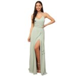 Robe longue fendue devant avec pans drap�s sur le buste et la taille. dot�e de fines bretelles crois�es ...