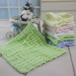 Serviette bébé - ohp - vert - 28 x 28 cm - hypoallergénique - coton doux Serviette bébé - ohp - vert - 28 x 28 cm - hypoallergénique - coton doux