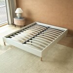Lit avec sommier 140 x 200cm - revtement tissu blanc - stable et robuste - pieds centraux de renfort ...