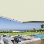 Store banne coffre int�gral 5 x 35 m motoris� et manuel ext�rieur pour terrasse - �cru