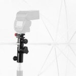 Support de flash et parapluie en m�tal walimex 17040 - largeur 190mm - rotation 180� - noir