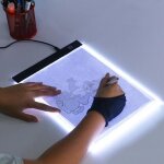 Tablette lumineuse a4 led table lumineuse ultra mince portable dessin copie avec c�ble usb