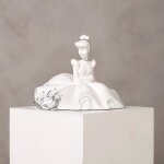 Tirelire - disney - cendrillon - 14 cm - blanc et argent - c�ramique