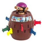 Tomy games - t7028 - pic pirate - jeu de societe Tomy games - t7028 - pic pirate - jeu de societe