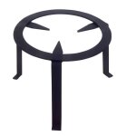 Tr�pied pour chemin�e feux en fer forg� coloris noir - hauteur 29 x � 50 cm