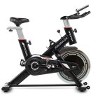Vélo dappartement moma bikes avec volant dinertie de 24kg et écran lcd Vélo dappartement moma bikes avec volant dinertie de 24kg et écran lcd