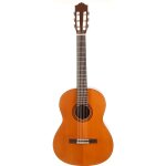 Guitare classique - yamaha - yamaha cs40 3 / 4 - facile  jouer - pour enfant - table epica