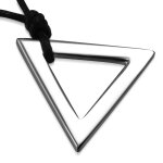 Zense - collier homme avec pendentif triangle en acier hauteur 26cm - cordon noir ajustable - zp0044