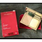 Fond de teint compact clarins 107