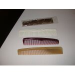 Lot 4 peignes cheveux