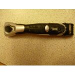 Manche de rasoir wilkinson quatro avec tondeuse moustache Manche de rasoir wilkinson quatro avec tondeuse moustache