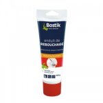 Enduit de rebouchage int�rieur pour les trous et fissures bostik